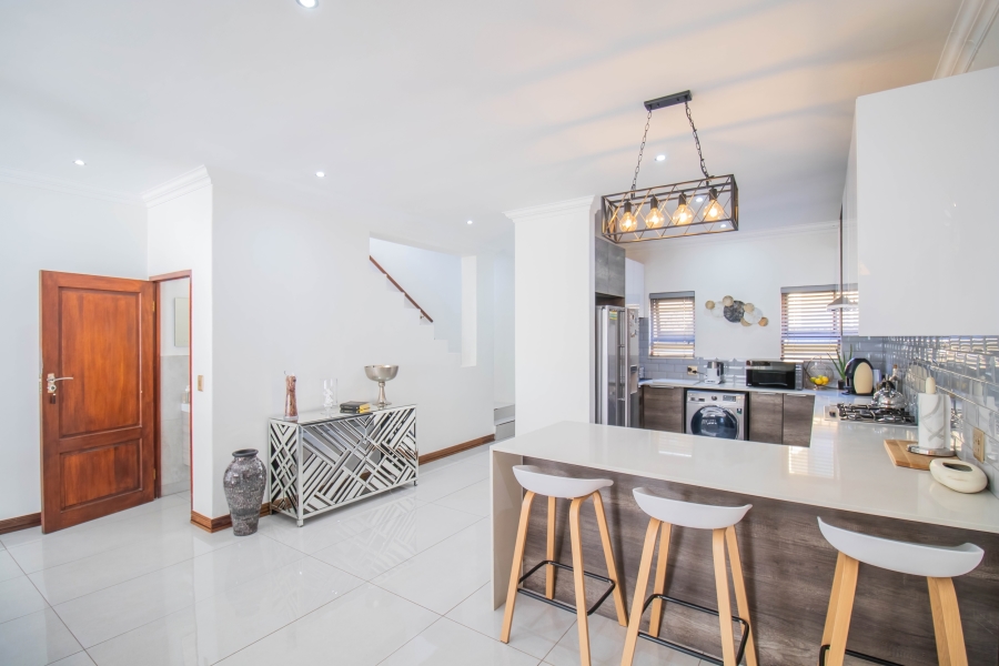 3 Bedroom Property for Sale in Carlswald Gauteng