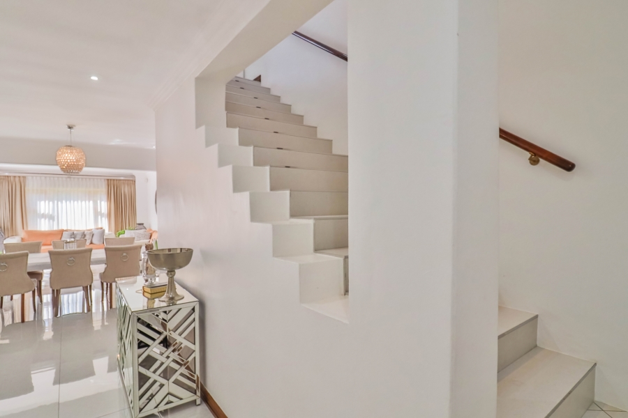 3 Bedroom Property for Sale in Carlswald Gauteng