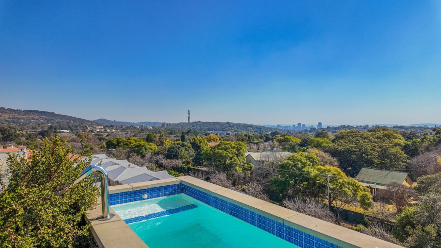 3 Bedroom Property for Sale in Nieuw Muckleneuk Gauteng