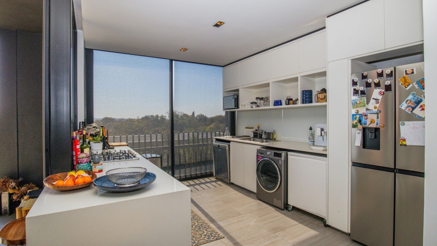 3 Bedroom Property for Sale in Nieuw Muckleneuk Gauteng