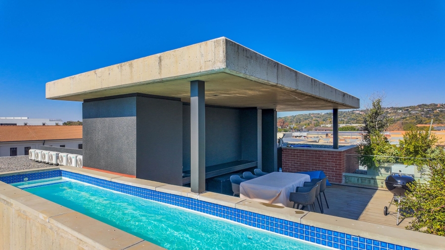 3 Bedroom Property for Sale in Nieuw Muckleneuk Gauteng