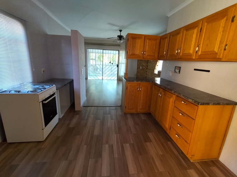 To Let 2 Bedroom Property for Rent in Noordheuwel Gauteng