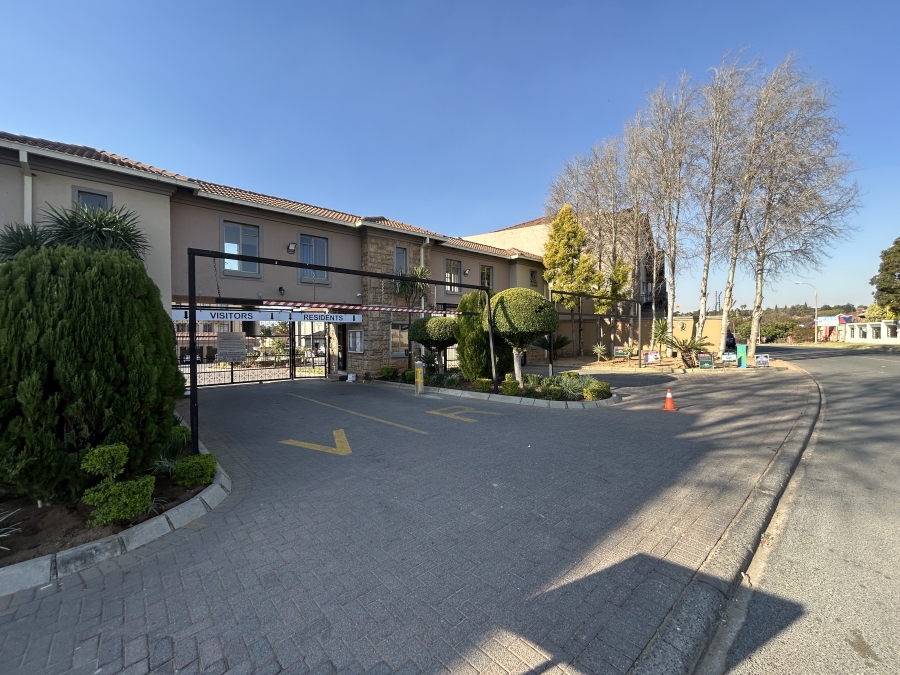2 Bedroom Property for Sale in Norkem Park Gauteng