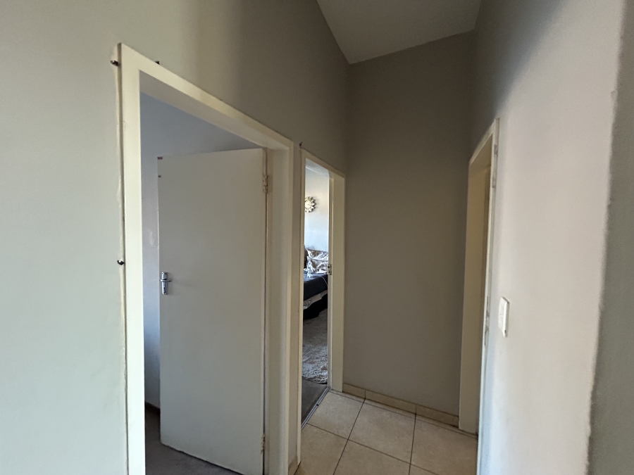 2 Bedroom Property for Sale in Norkem Park Gauteng