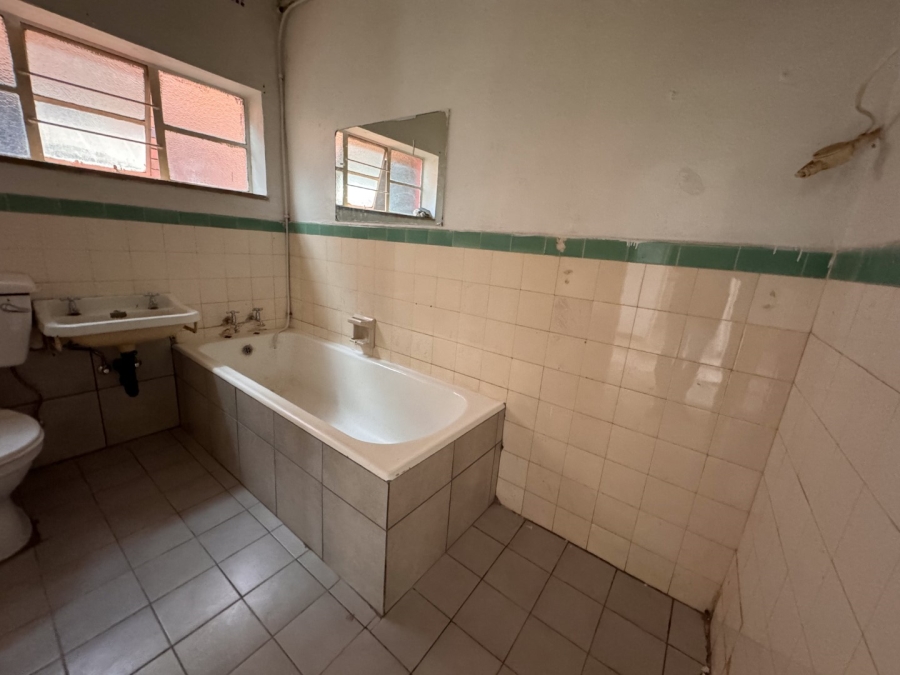 To Let 1 Bedroom Property for Rent in Primrose Gauteng