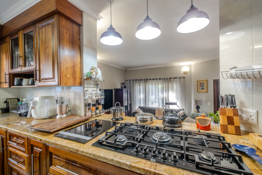 5 Bedroom Property for Sale in Moreleta Park Gauteng