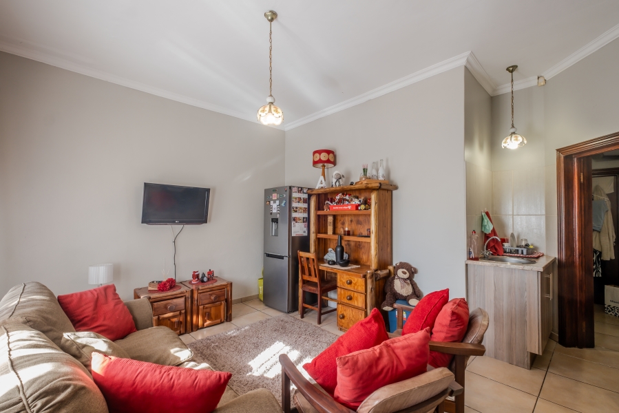 5 Bedroom Property for Sale in Moreleta Park Gauteng