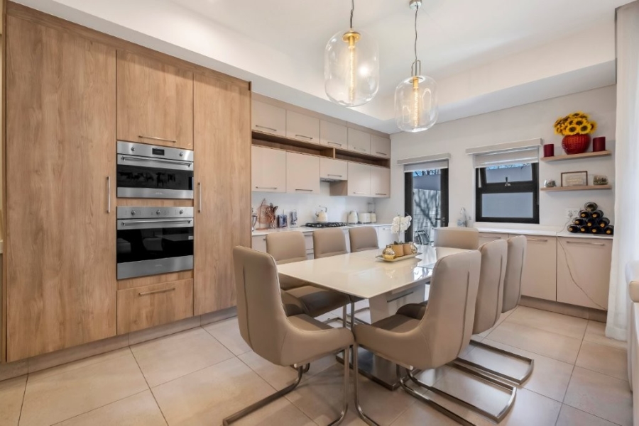 To Let 3 Bedroom Property for Rent in Bryanston Gauteng