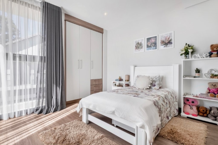 To Let 3 Bedroom Property for Rent in Bryanston Gauteng