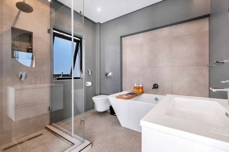 To Let 3 Bedroom Property for Rent in Bryanston Gauteng