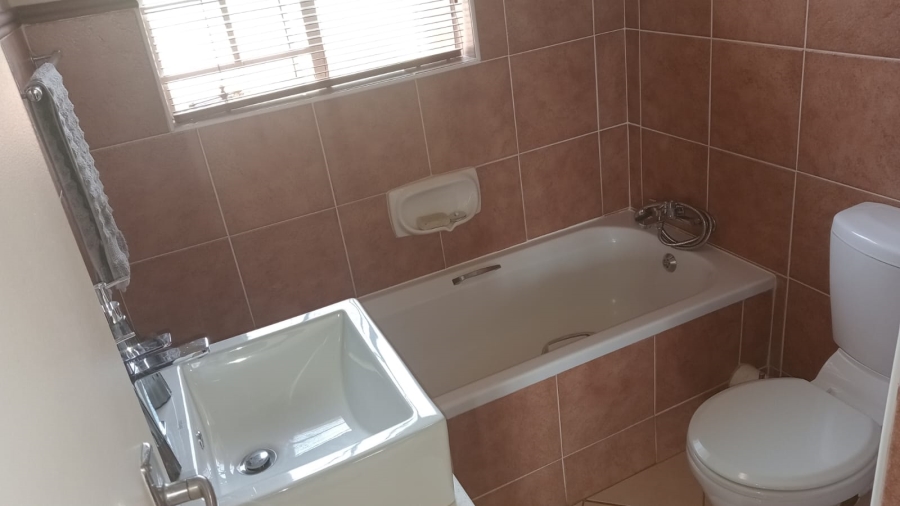 2 Bedroom Property for Sale in Mooikloof Ridge Gauteng