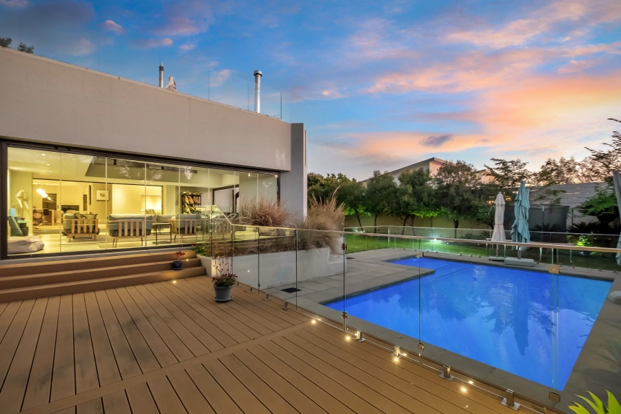 To Let 4 Bedroom Property for Rent in Morningside Gauteng
