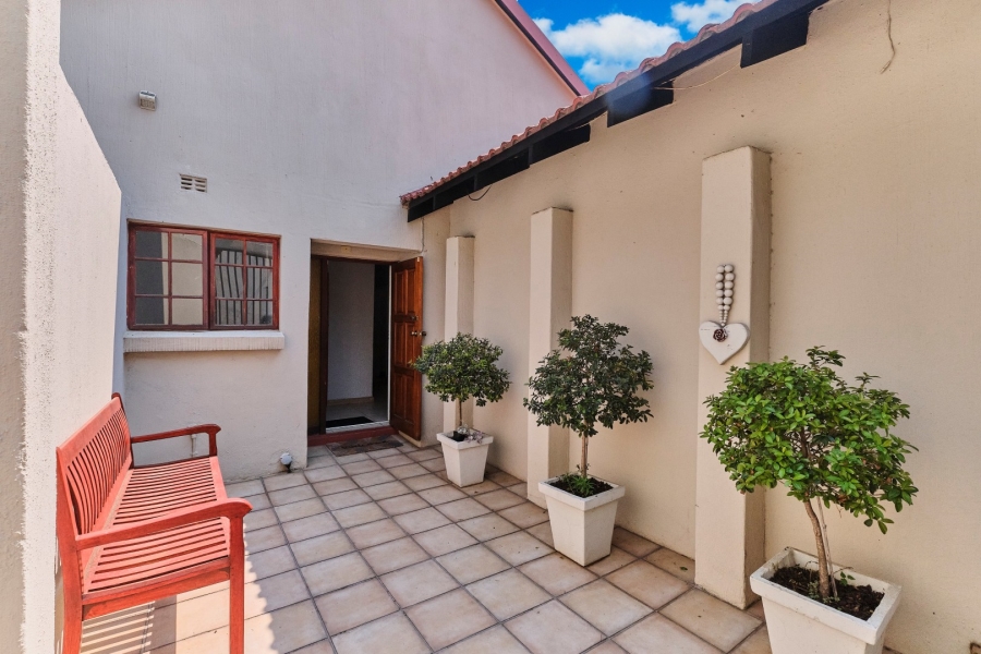 4 Bedroom Property for Sale in Rivonia Gauteng