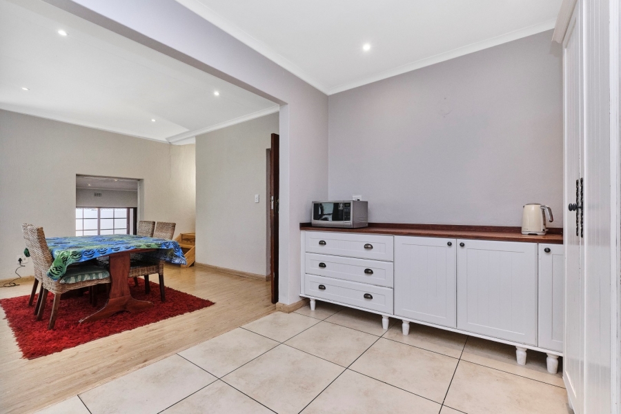 4 Bedroom Property for Sale in Rivonia Gauteng