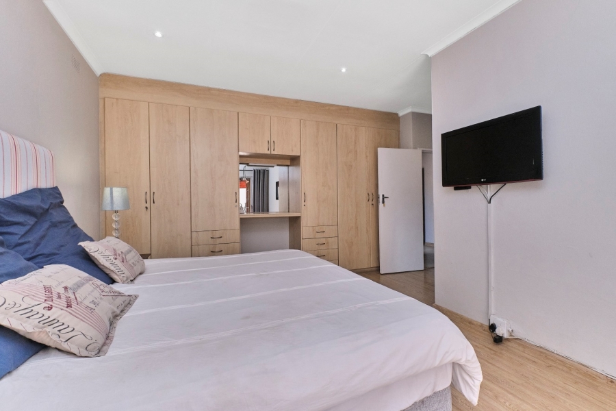 4 Bedroom Property for Sale in Rivonia Gauteng