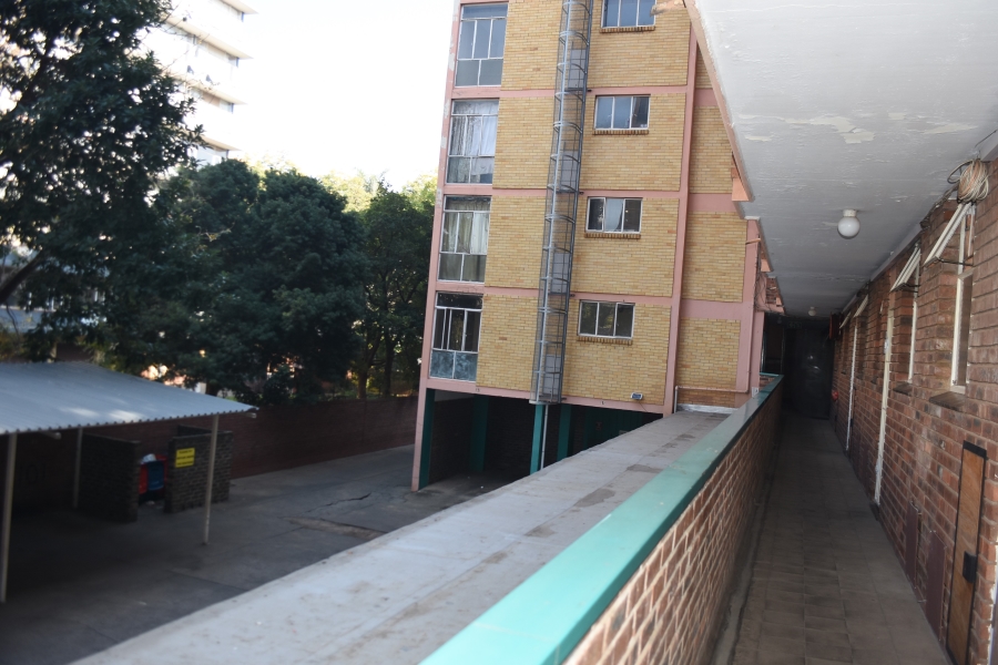 2 Bedroom Property for Sale in Sunnyside Gauteng