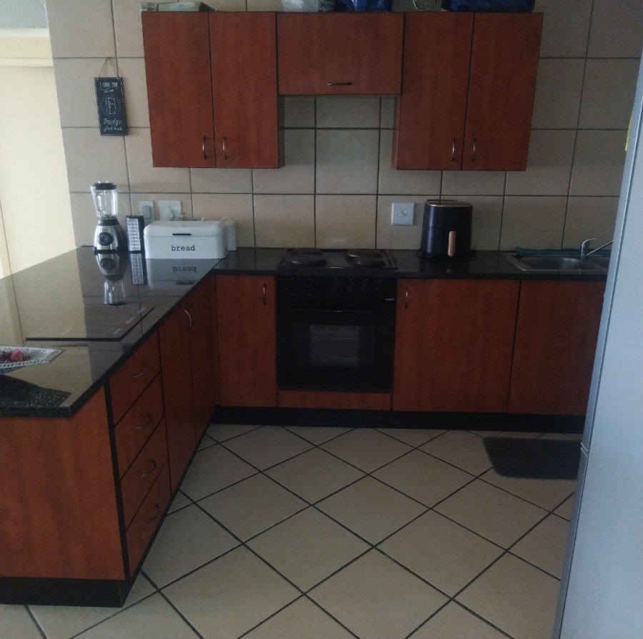 To Let 2 Bedroom Property for Rent in Northgate Gauteng