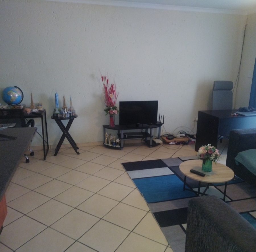 To Let 2 Bedroom Property for Rent in Northgate Gauteng