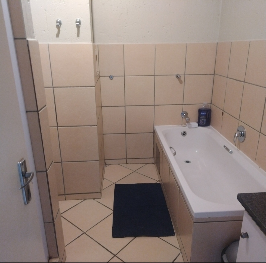 To Let 2 Bedroom Property for Rent in Northgate Gauteng
