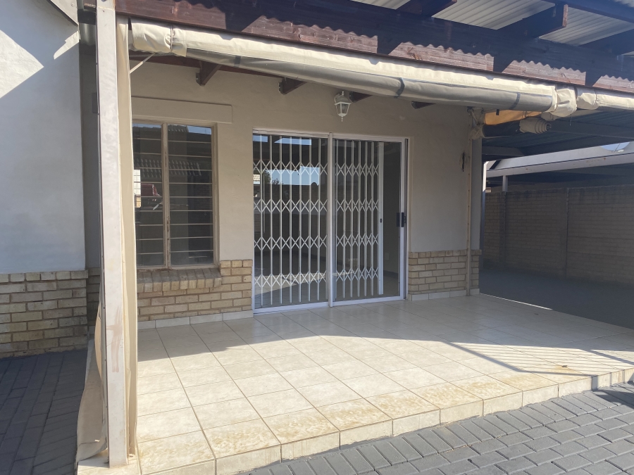 To Let 3 Bedroom Property for Rent in Willow Park Manor Gauteng