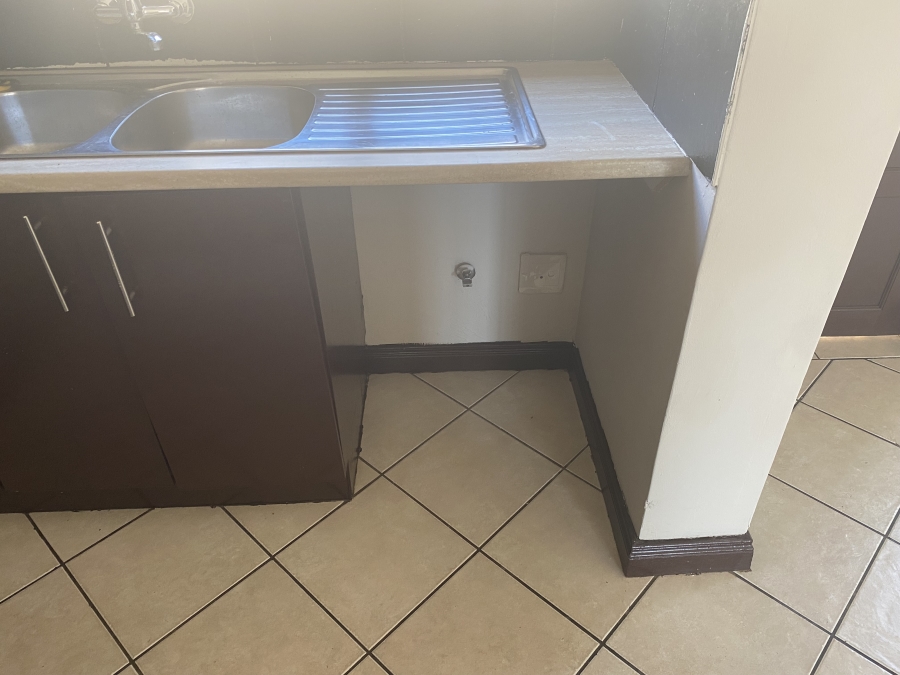 To Let 3 Bedroom Property for Rent in Willow Park Manor Gauteng