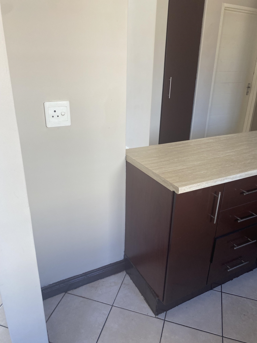 To Let 3 Bedroom Property for Rent in Willow Park Manor Gauteng