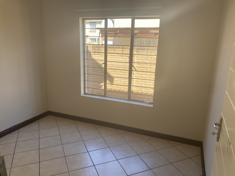 To Let 3 Bedroom Property for Rent in Willow Park Manor Gauteng