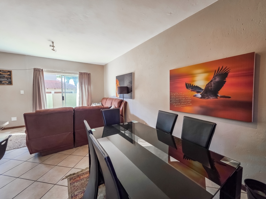 2 Bedroom Property for Sale in Country View Estate Gauteng