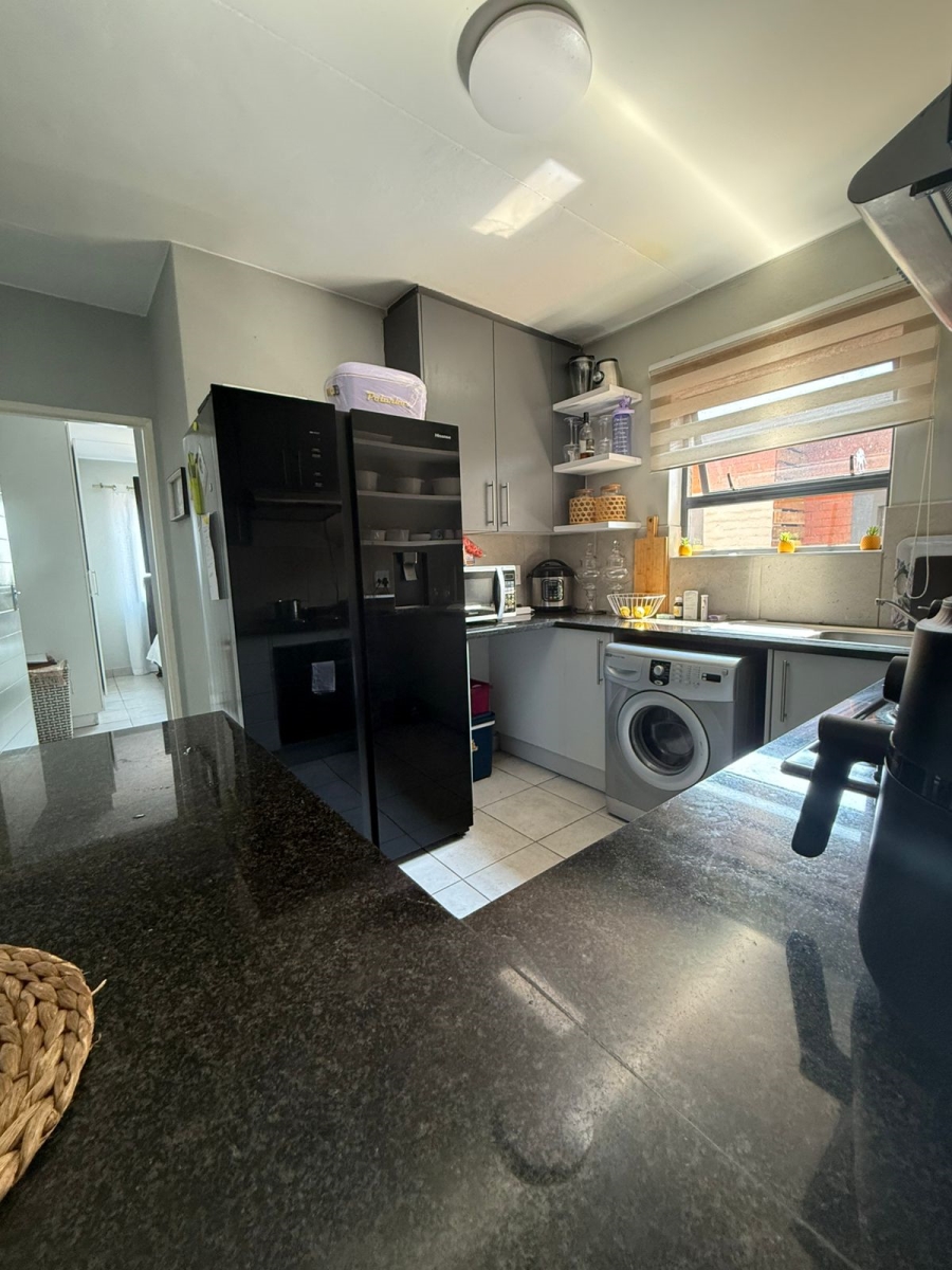 To Let 3 Bedroom Property for Rent in Terenure Gauteng