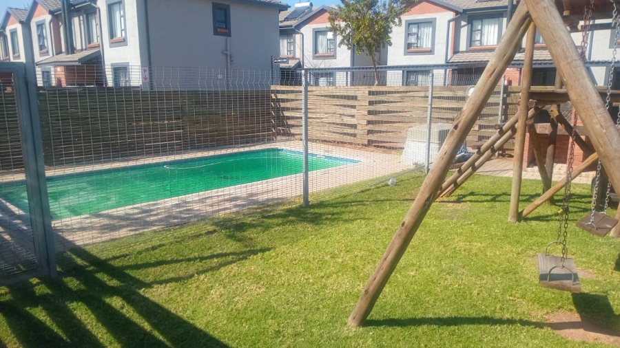 To Let 3 Bedroom Property for Rent in Terenure Gauteng