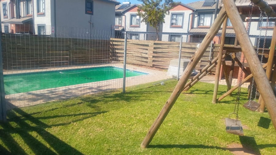 To Let 3 Bedroom Property for Rent in Terenure Gauteng