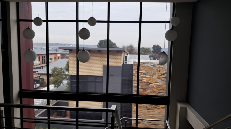 Commercial Property for Sale in Die Hoewes Gauteng