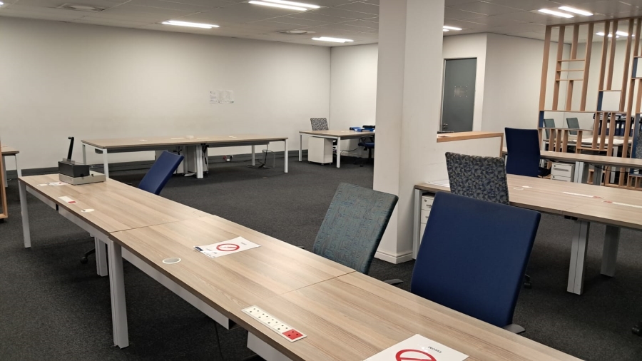 Commercial Property for Sale in Die Hoewes Gauteng
