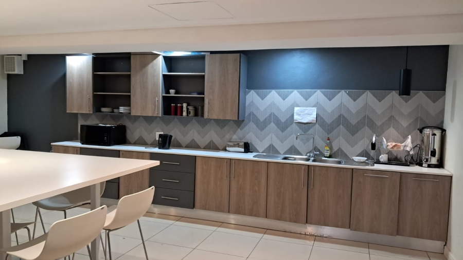 Commercial Property for Sale in Die Hoewes Gauteng