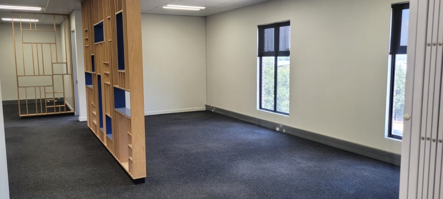 0 Bedroom Property for Sale in Die Hoewes Gauteng