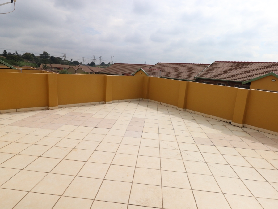 To Let 3 Bedroom Property for Rent in Terenure Gauteng