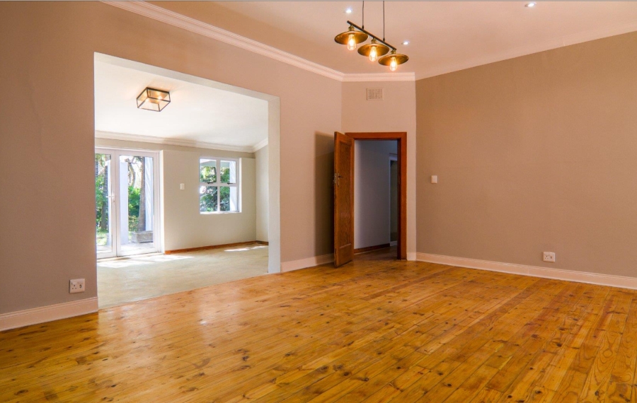 3 Bedroom Property for Sale in Waterkloof Gauteng