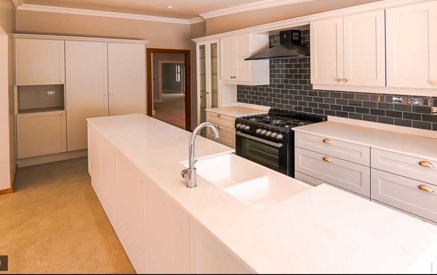 3 Bedroom Property for Sale in Waterkloof Gauteng