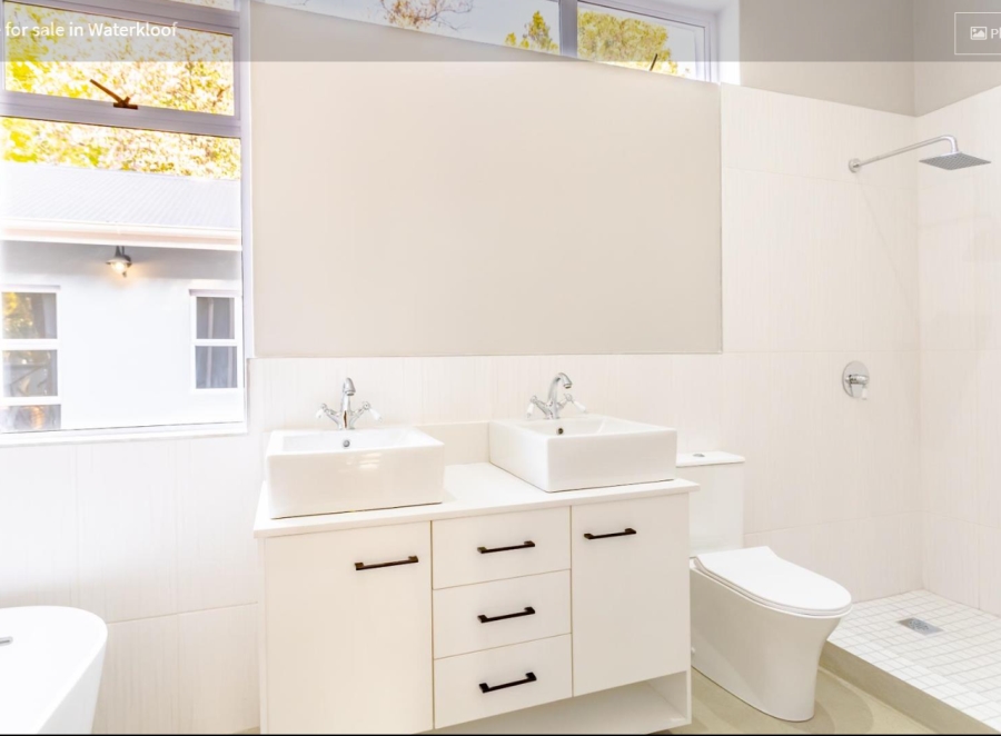 3 Bedroom Property for Sale in Waterkloof Gauteng