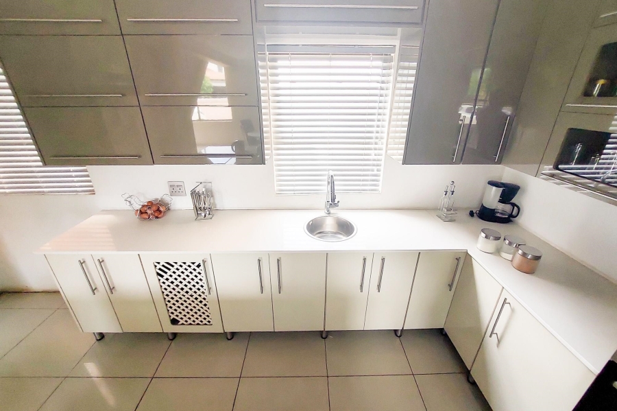 4 Bedroom Property for Sale in Savannah Country Estate Gauteng