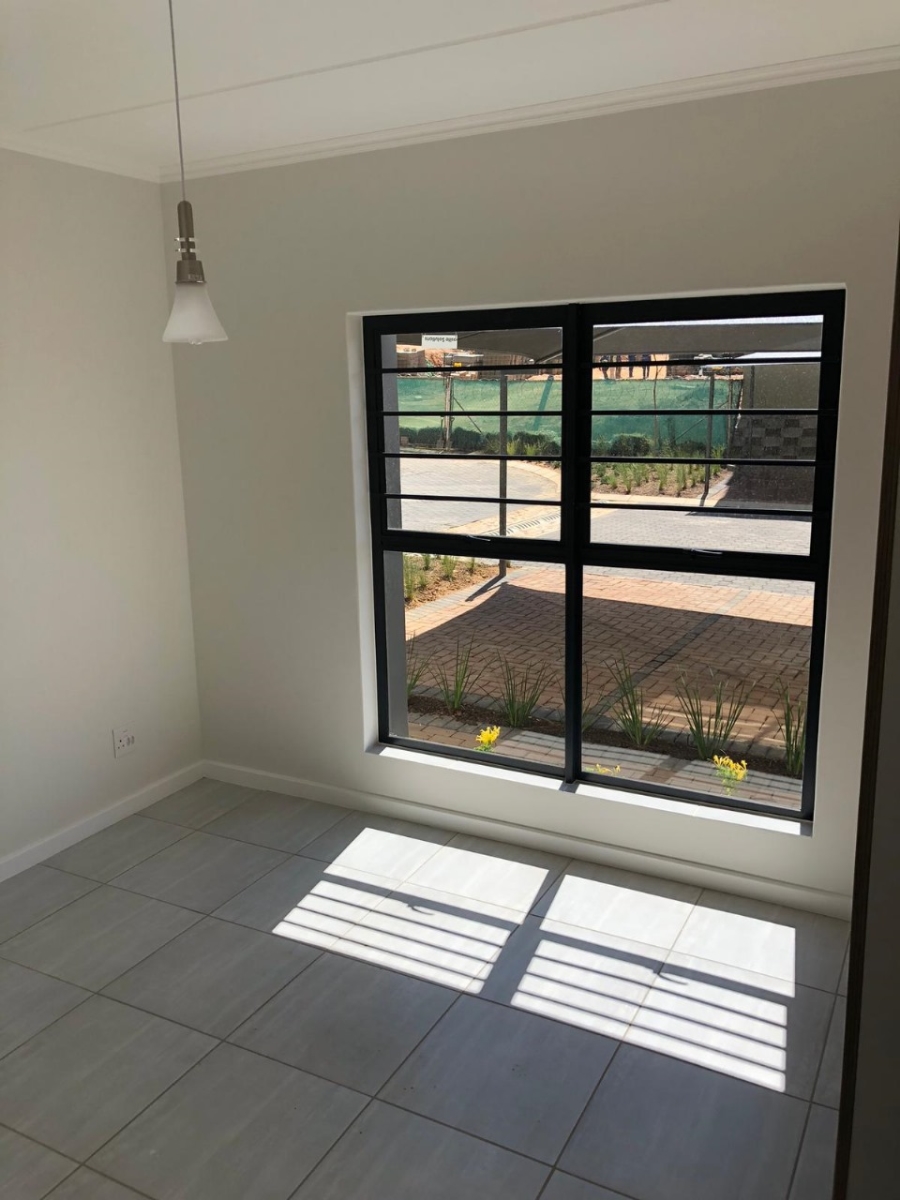 3 Bedroom Property for Sale in Waterfall Gauteng
