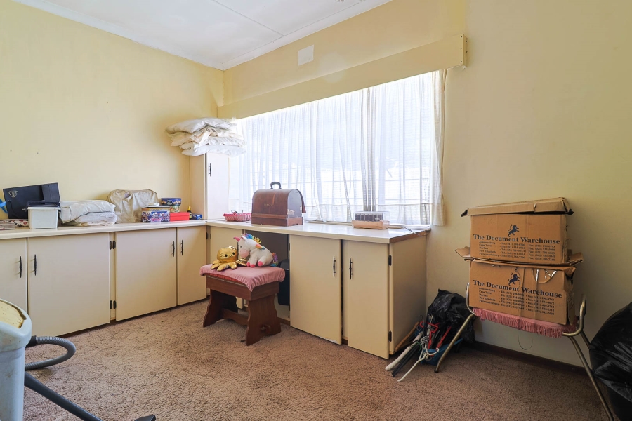 4 Bedroom Property for Sale in Tulisa Park Gauteng