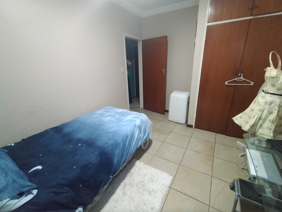 3 Bedroom Property for Sale in Amandasig Gauteng