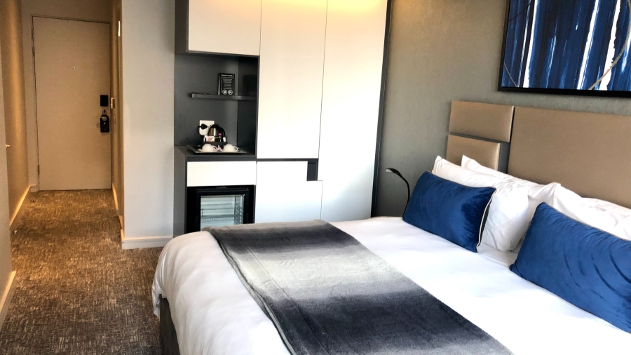 1 Bedroom Property for Sale in Sandown Gauteng