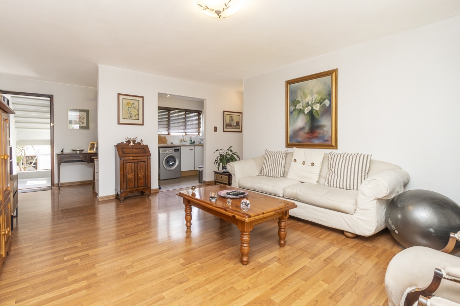 2 Bedroom Property for Sale in Sunninghill Gauteng