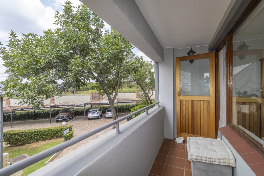 2 Bedroom Property for Sale in Sunninghill Gauteng