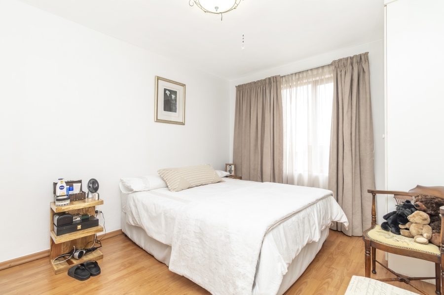 2 Bedroom Property for Sale in Sunninghill Gauteng