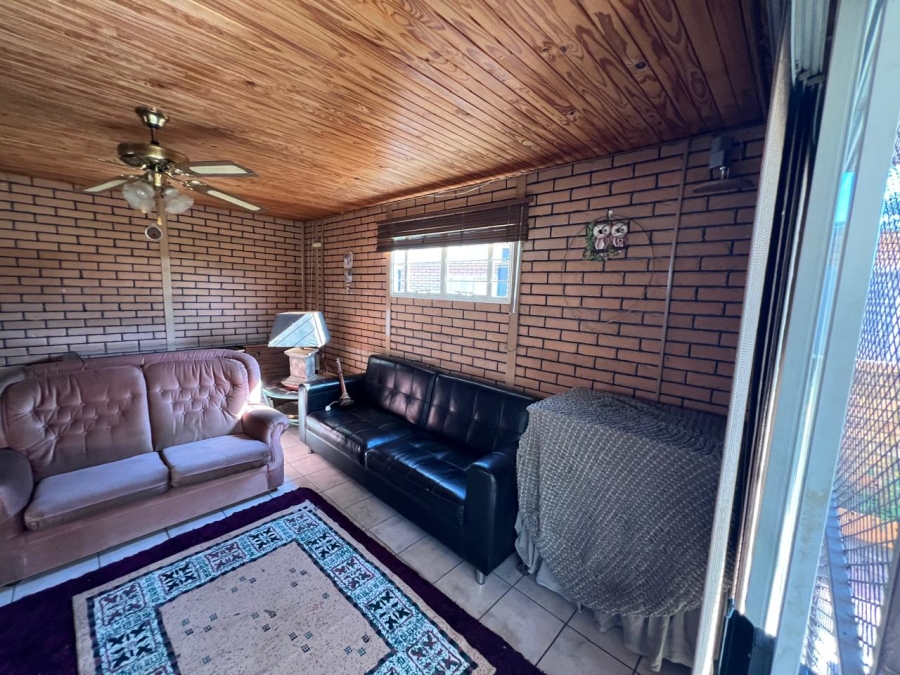 1 Bedroom Property for Sale in Misty Bay Gauteng