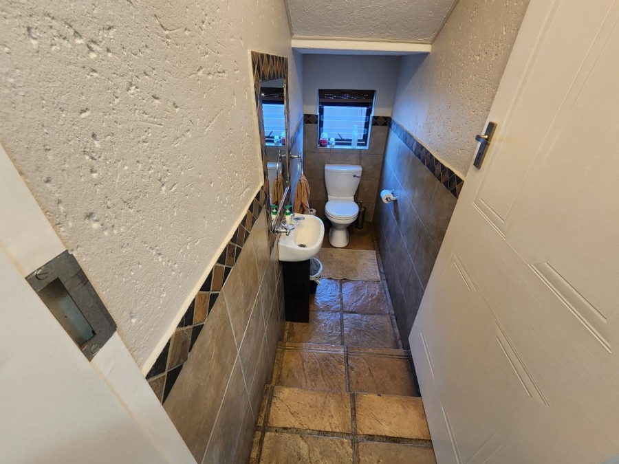 4 Bedroom Property for Sale in Bartlett Gauteng