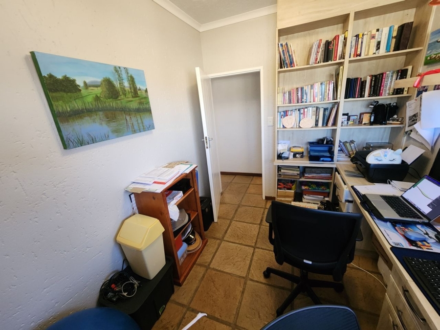 4 Bedroom Property for Sale in Bartlett Gauteng
